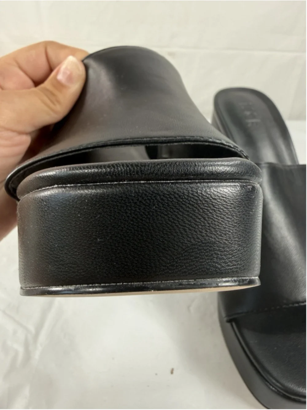 Nordstrom Rack Women's Platform Sandal Size 8.5M